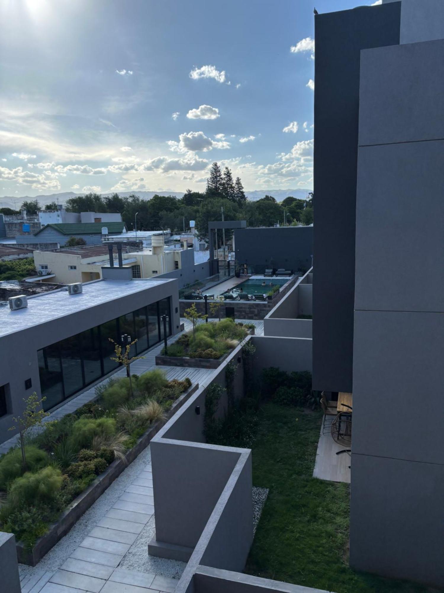 Apartment Pircas Housing